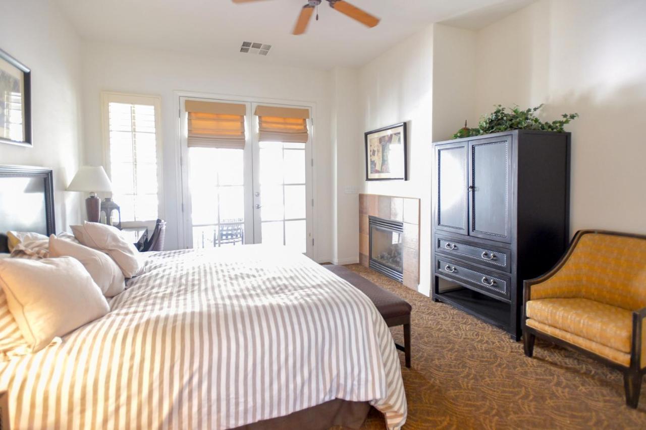 Beautiful Casita With Balcony, Legacy Villa La Quinta