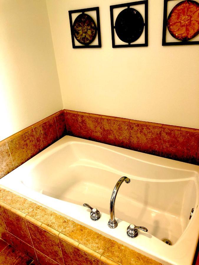 Villa Beautiful Casita With Balcony, Legacy La Quinta