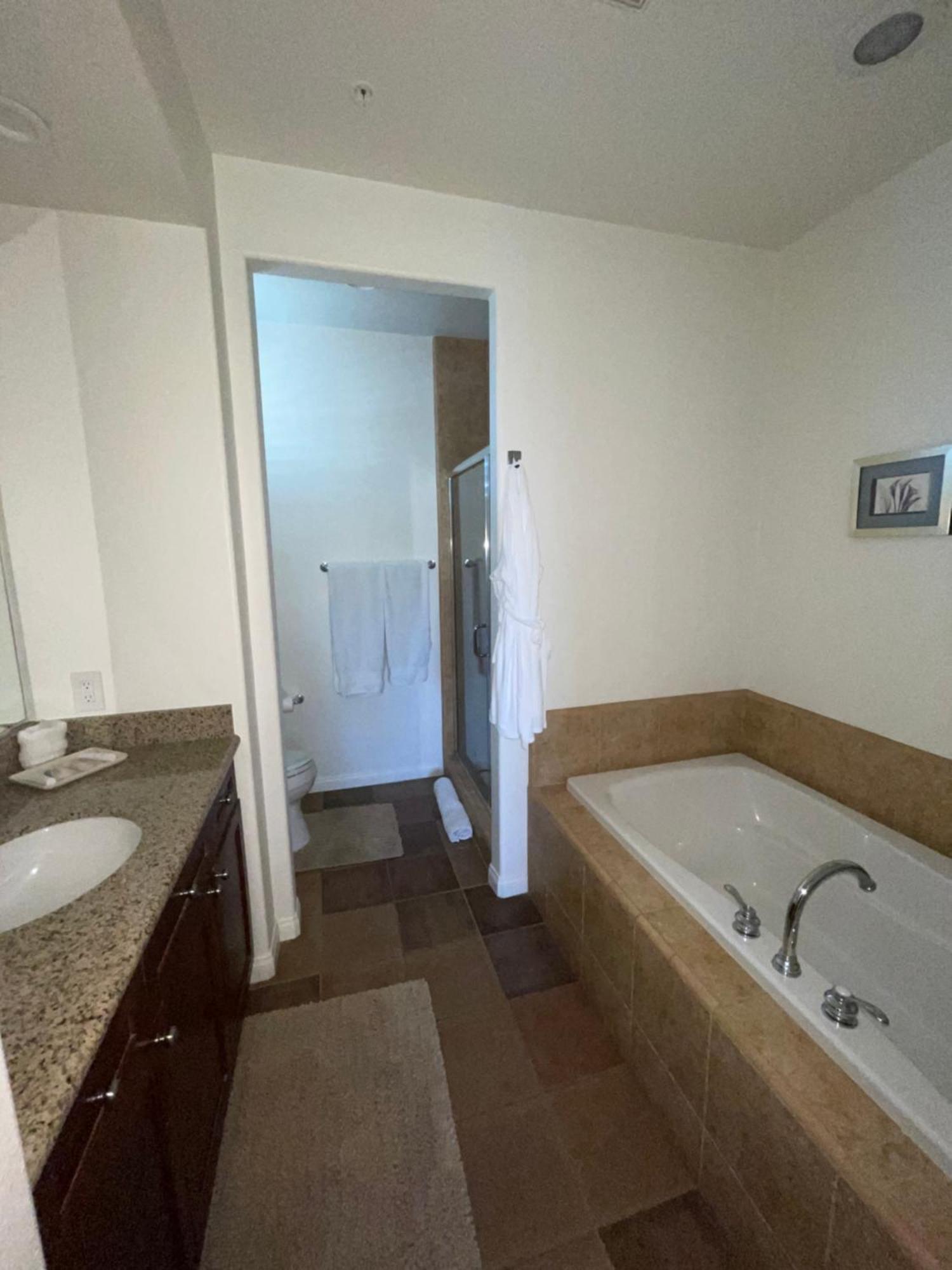 Villa Beautiful Casita With Balcony, Legacy La Quinta